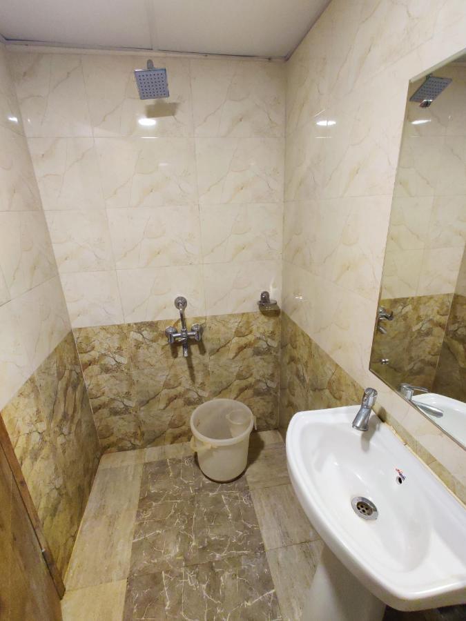 Hotel Airport City Dod Jala Kültér fotó