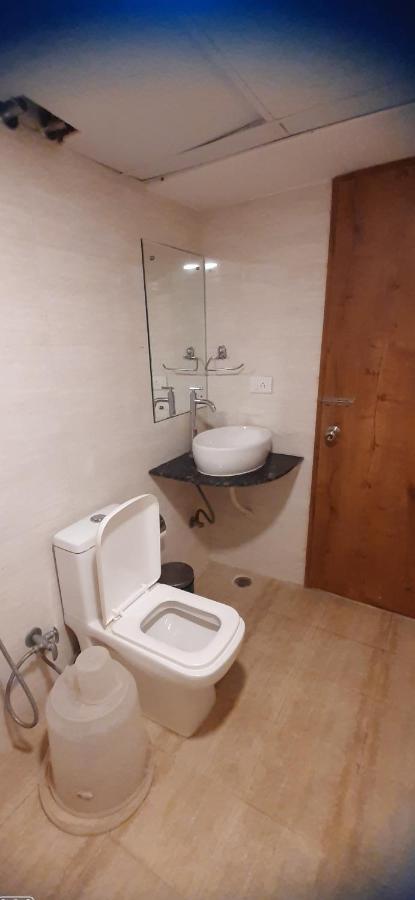 Hotel Airport City Dod Jala Kültér fotó