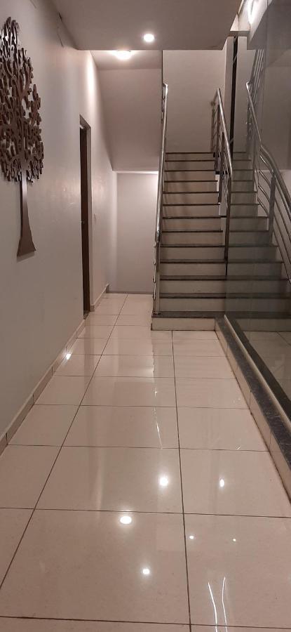 Hotel Airport City Dod Jala Kültér fotó