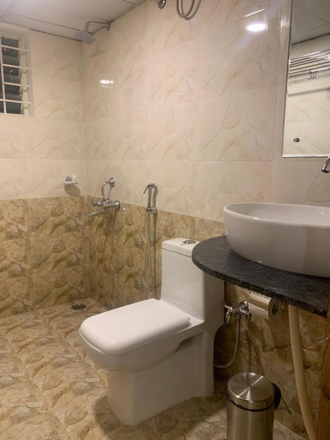Hotel Airport City Dod Jala Kültér fotó